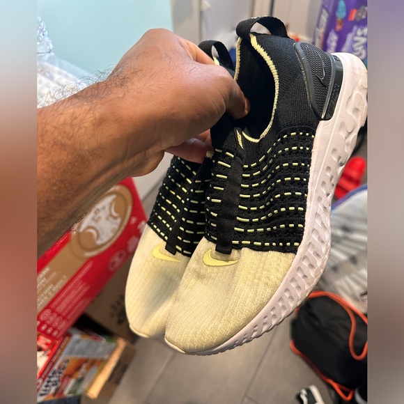 Nike react flyknit 2 - Picture 3 of 6